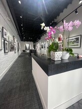 323-329 Central Ave, Sarasota, FL à louer Photo intérieure– Image 1 sur 6