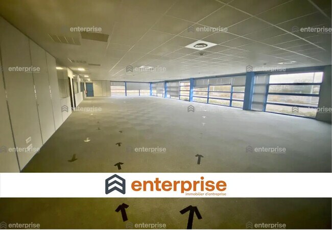 Plus de détails pour Bureau à louer