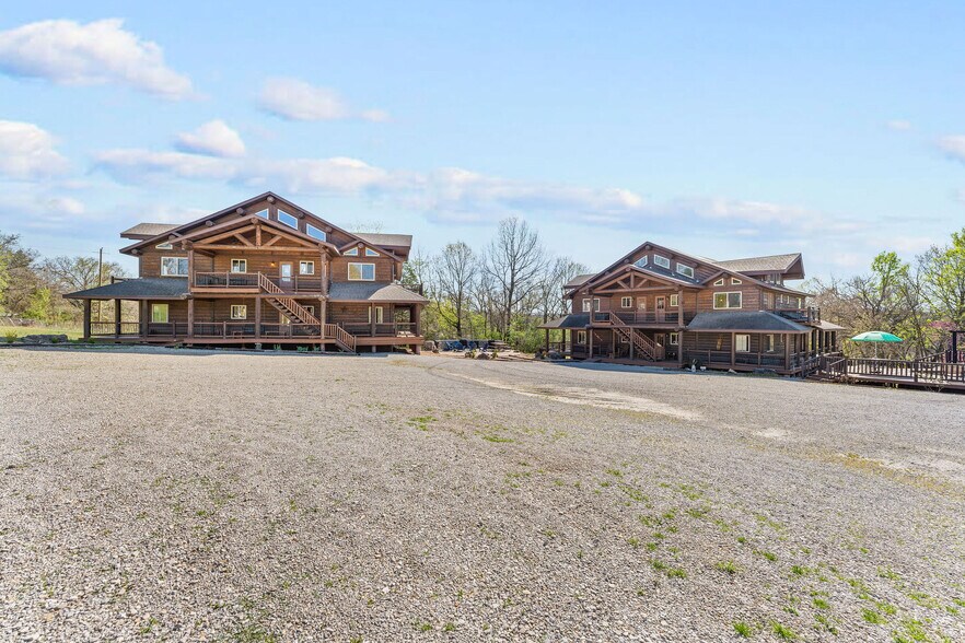 27876 Clubhouse Ln, Shell Knob, MO à vendre - Photo de l’immeuble – Image 2 sur 110
