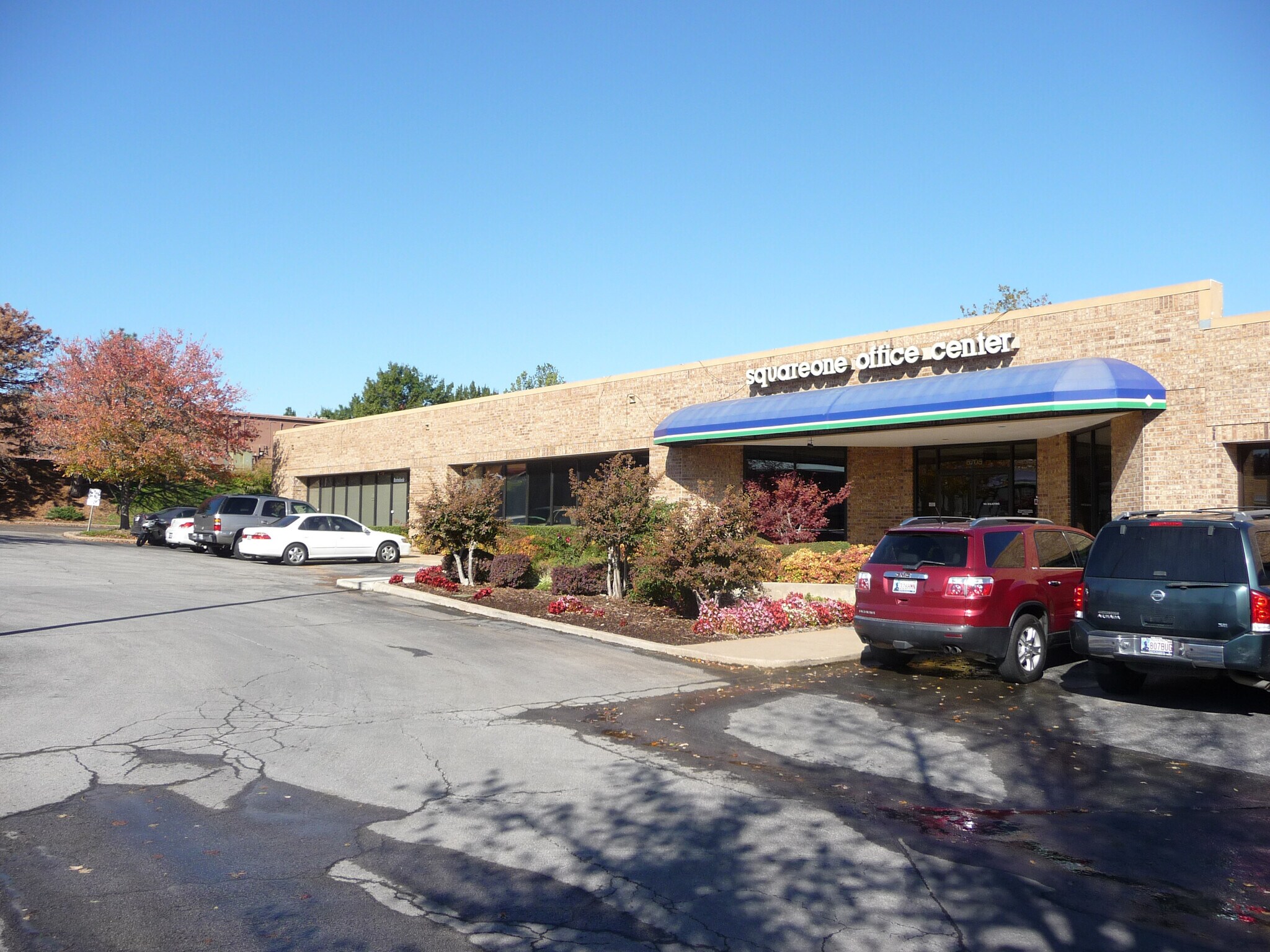 6703-6709 E 81st St, Tulsa, OK à louer Photo de l’immeuble– Image 1 sur 10