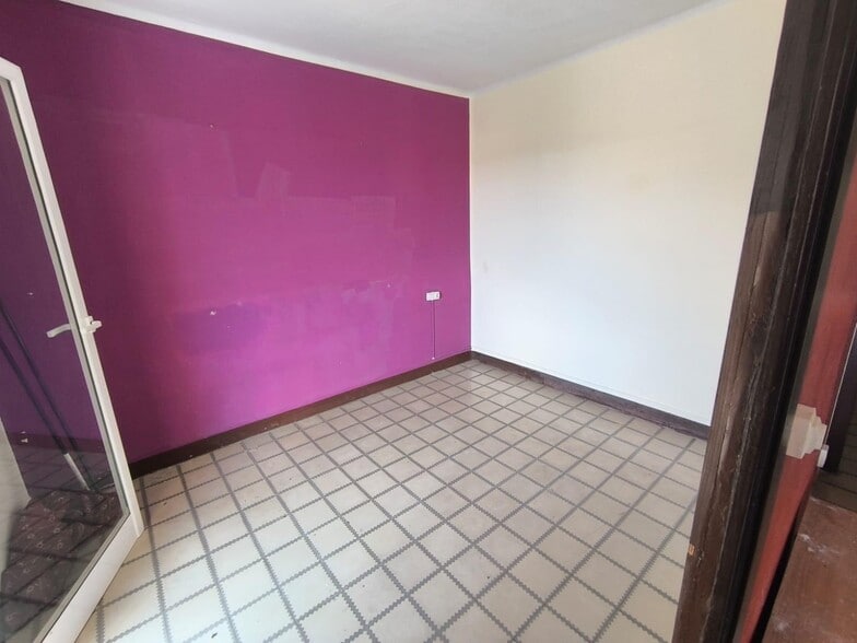 Immeuble residentiel dans Manresa, Barcelona à vendre - Photo intérieure – Image 3 sur 24