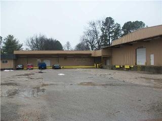 Plus de détails pour 250 Menefee St, Covington, TN - Industriel/Logistique à vendre