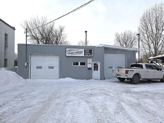 Plus de détails pour 4950A Boul Des Laurentides, Laval, QC - Local commercial à vendre