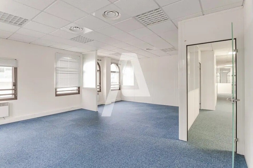 Bureau dans Orsay à louer - Photo intérieure – Image 3 sur 9