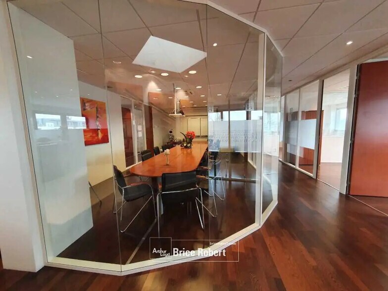 Bureau dans Dardilly à vendre - Photo de l’immeuble – Image 1 sur 13
