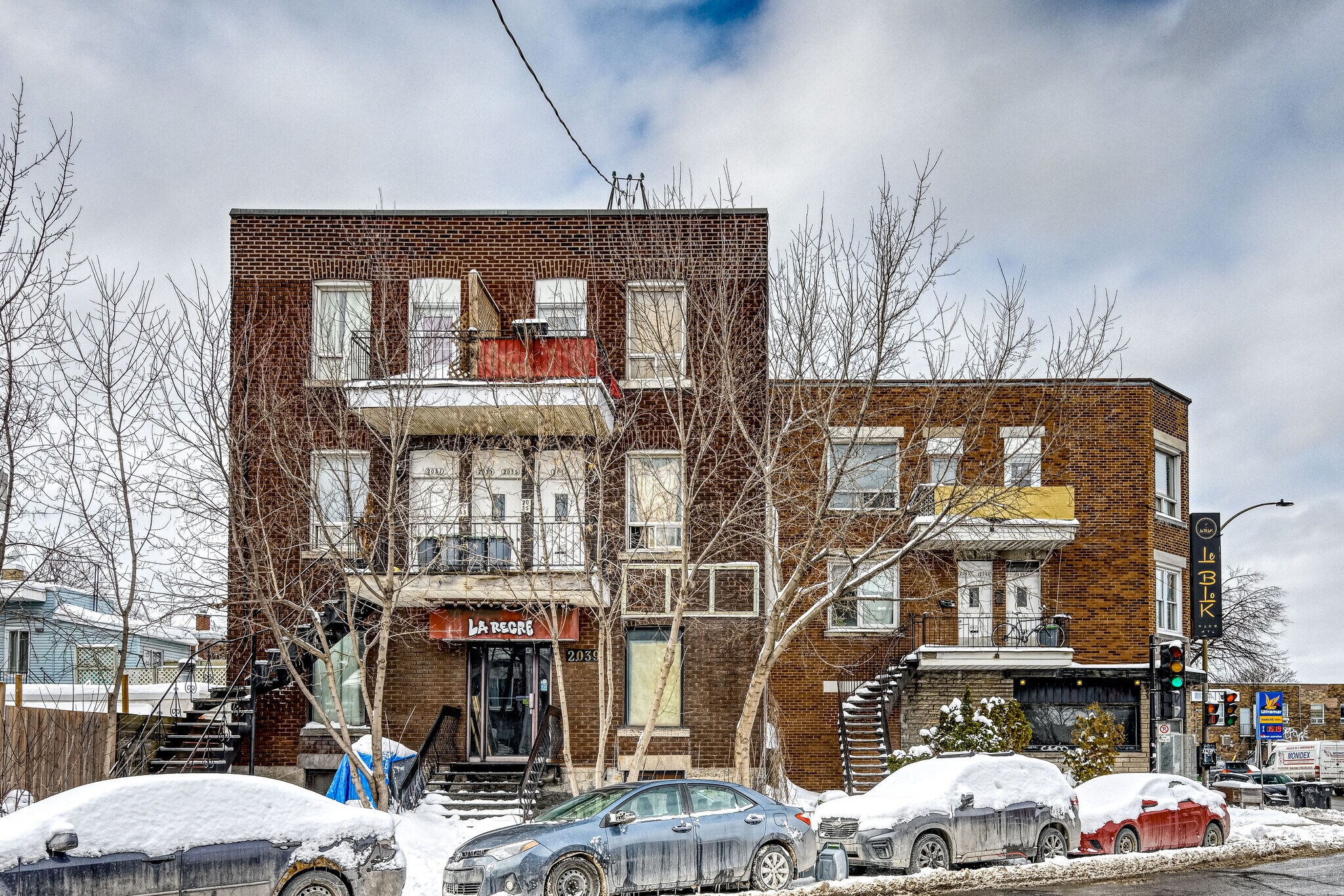 2031-2047 Rue Des Carrières, Montréal, QC à vendre Photo principale– Image 1 sur 6