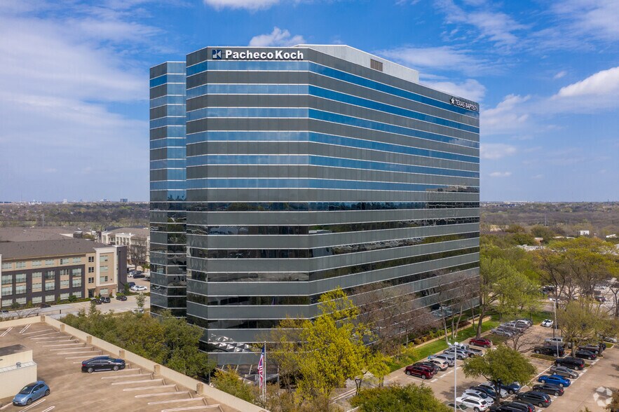7557 Rambler Rd, Dallas, TX à louer - Photo de l’immeuble – Image 1 sur 43