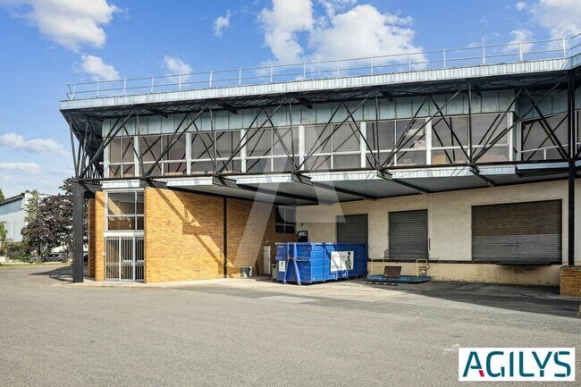 Plus de détails pour 2-16 Boulevard Arago, Wissous - Industriel/Logistique à louer