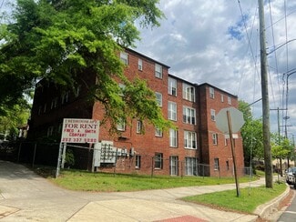 Plus de détails pour 801 49th St NE, Washington, DC - Logement à vendre