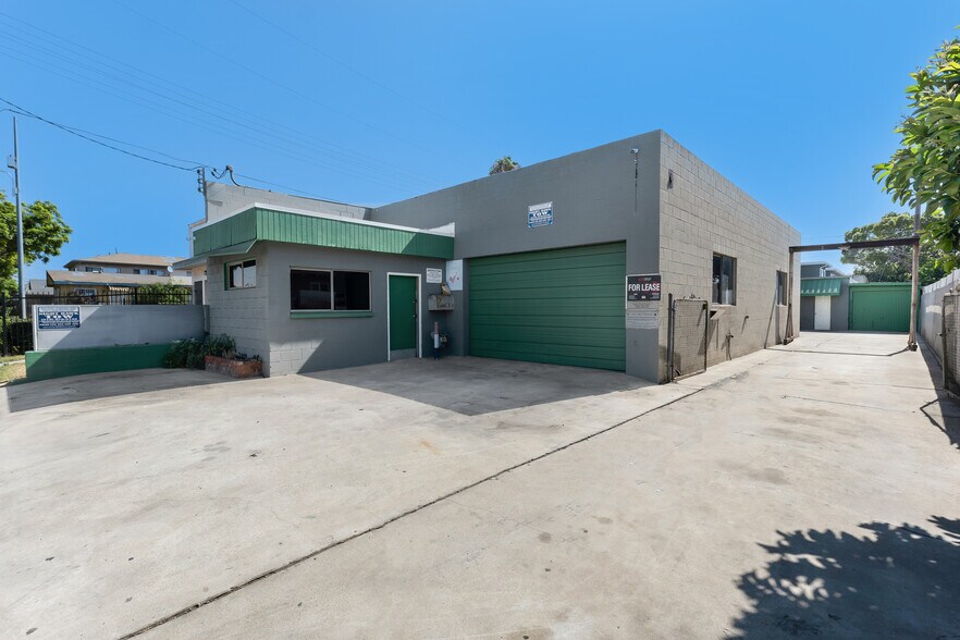 11606 Inglewood Ave, Hawthorne, CA à louer - Photo de l’immeuble – Image 3 sur 19
