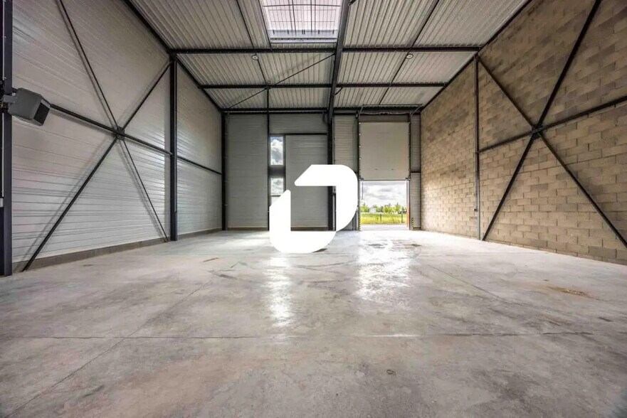 Local d’activités dans Bailly-Romainvilliers à louer - Photo de l’immeuble – Image 1 sur 5