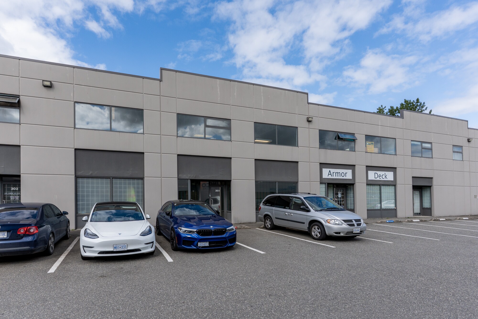 9785 192nd St, Surrey, BC à vendre Photo de l’immeuble– Image 1 sur 8