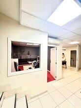 Avenida Libertad, Alcorcón, Madrid à louer Photo intérieure– Image 2 sur 18