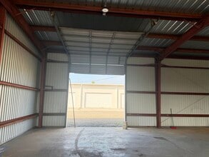 6120 Idlewild St, Fort Myers, FL à louer Photo intérieure– Image 2 sur 5