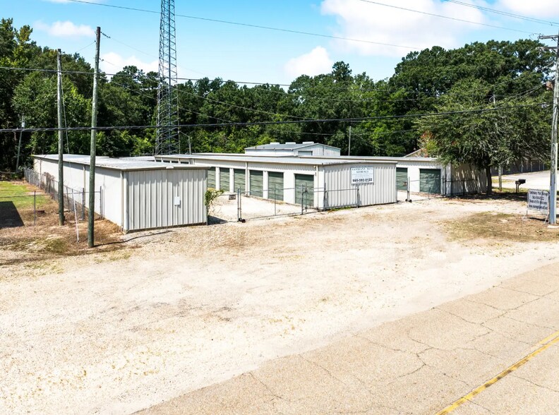 81694 LA-21, Bush, LA à vendre - Photo principale – Image 2 sur 12