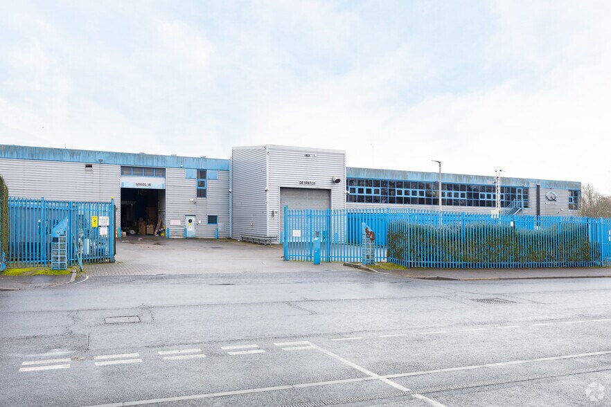 36 New Ln, Havant à louer - Photo de l’immeuble – Image 2 sur 4