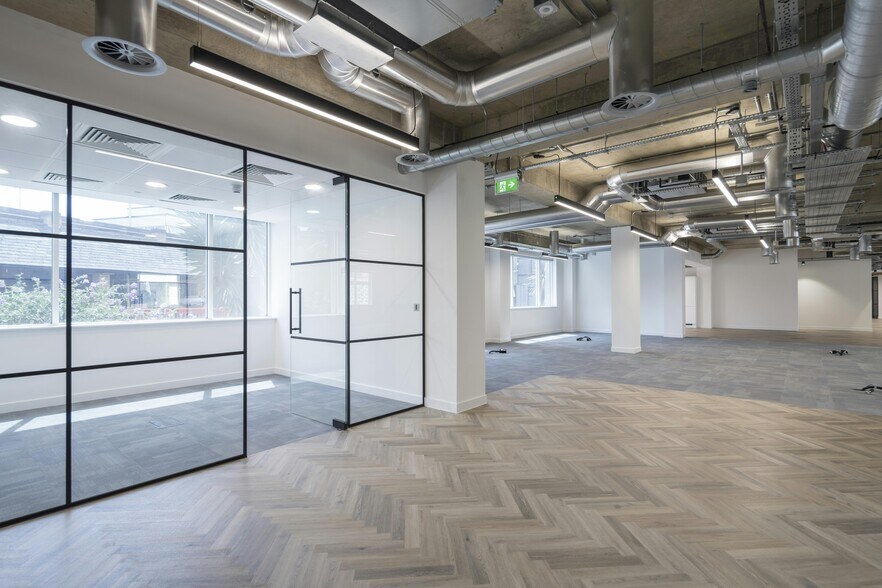 8-20 Pocock St, Londres à vendre - Photo de l’immeuble – Image 2 sur 14