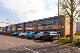 Plus de détails pour 891-895 Plymouth Rd, Slough - Local d'activités, Industriel/Logistique à louer