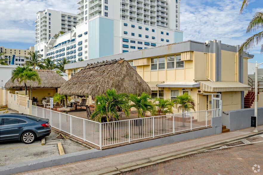312 Minnesota St, Hollywood, FL à vendre - Photo principale – Image 1 sur 4