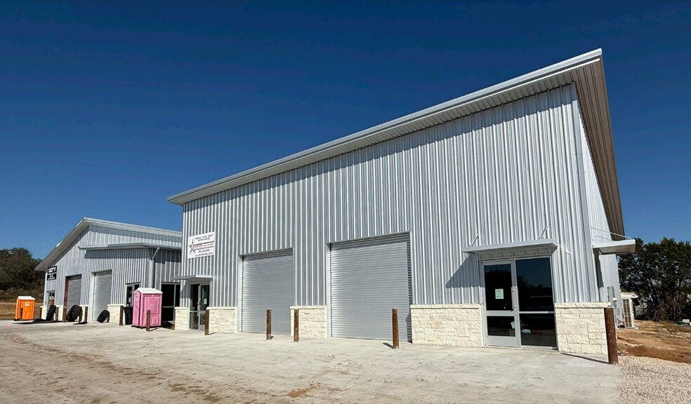1730 Farm to Market 1431, Marble Falls, TX à vendre - Photo de l’immeuble – Image 2 sur 2