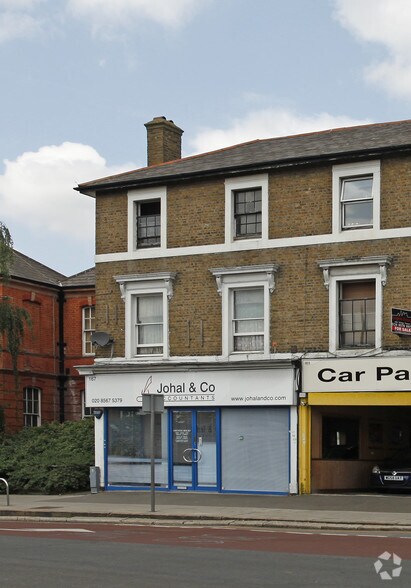 167 Uxbridge Rd, Londres à louer - Photo de l’immeuble – Image 2 sur 2