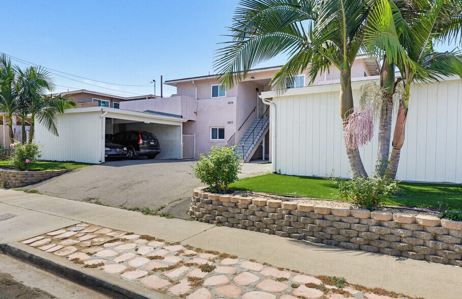 8573-8579 Glenhaven St, San Diego, CA à vendre - Photo de l’immeuble – Image 2 sur 10
