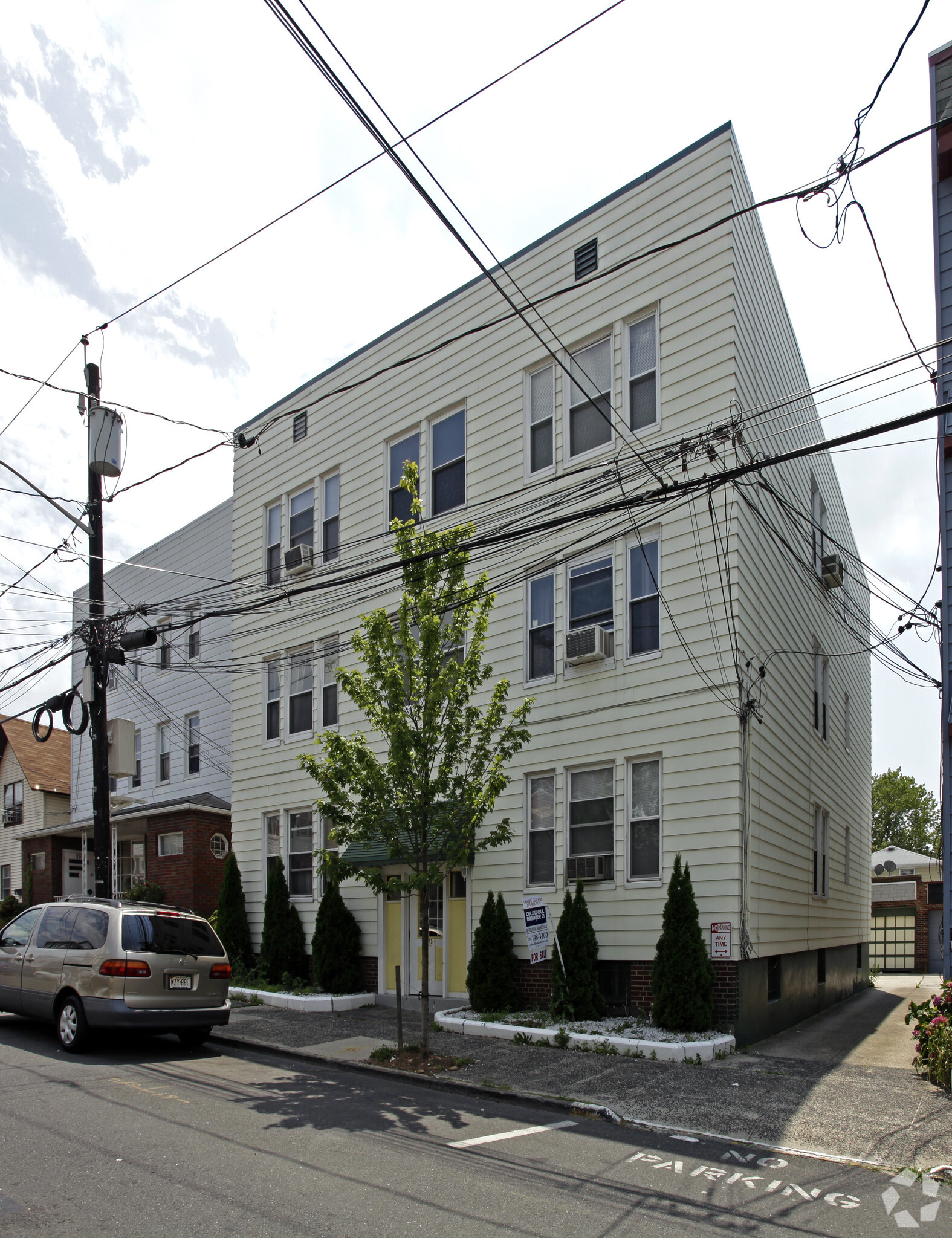91 Terhune Ave, Jersey City, NJ à vendre Photo principale– Image 1 sur 3