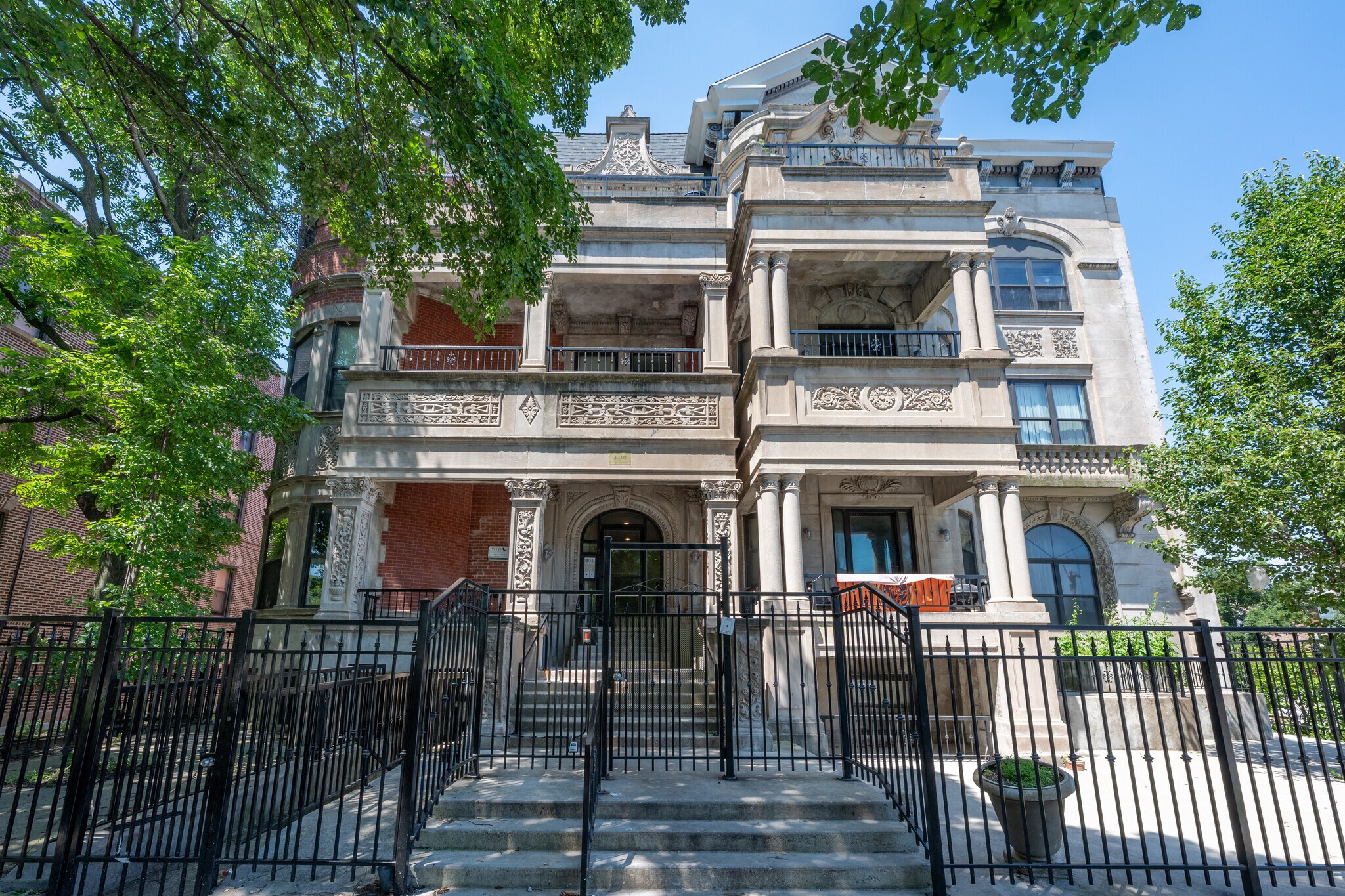 4706-4714 S King Dr, Chicago, IL à vendre Photo de l’immeuble– Image 1 sur 10