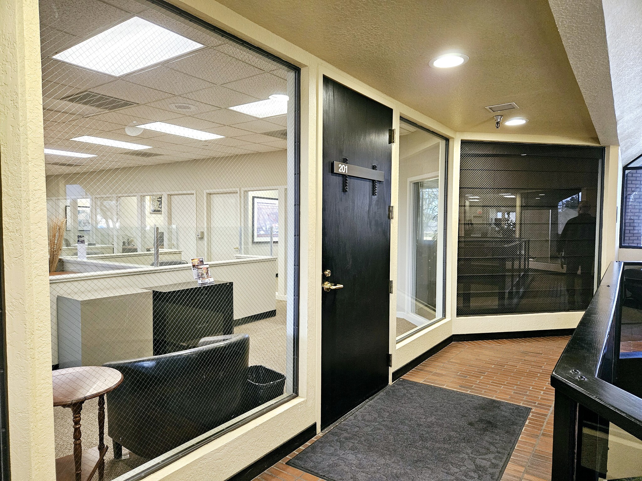 1200 E Orangeburg Ave, Modesto, CA à louer Photo intérieure– Image 1 sur 7