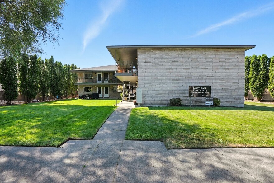 6125 N Mayfair St, Spokane, WA à vendre - Photo de l’immeuble – Image 1 sur 15