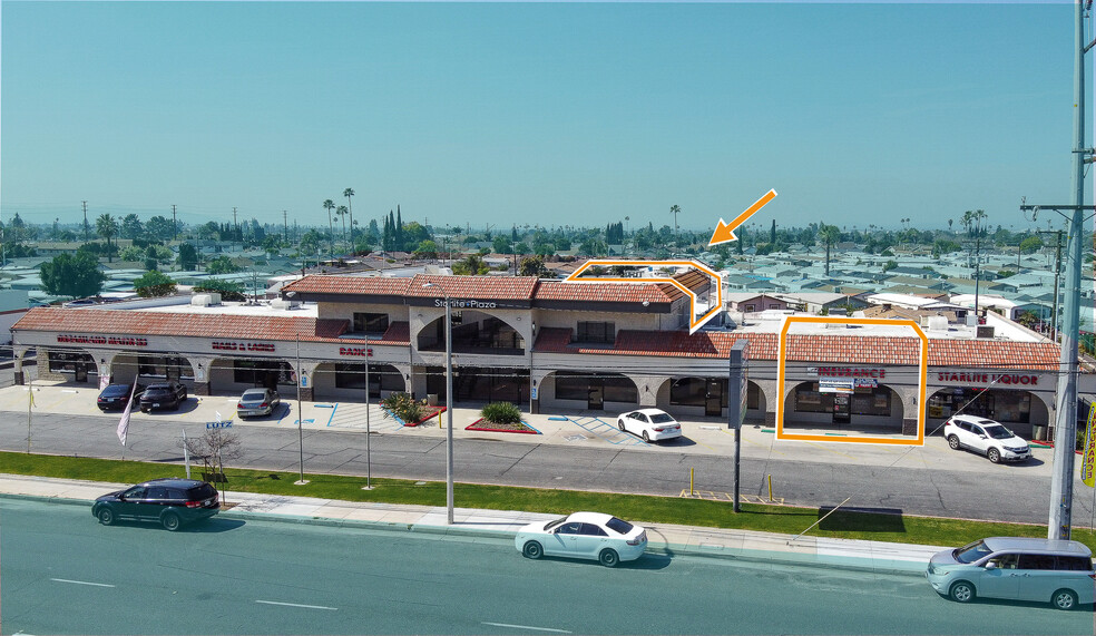 1011-1045 N Azusa Ave, Covina, CA à louer - Photo de l’immeuble – Image 1 sur 10