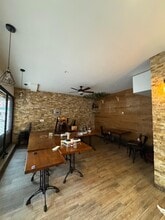 601 E 186th St, Bronx, NY à louer Photo intérieure– Image 2 sur 4