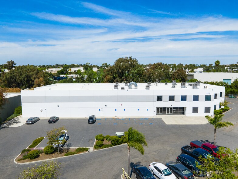 4630 North Ave, Oceanside, CA à louer - Photo de l’immeuble – Image 2 sur 14