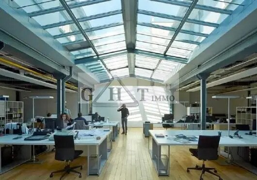 Industriel/Logistique dans Montreuil à vendre - Photo de l’immeuble – Image 1 sur 5