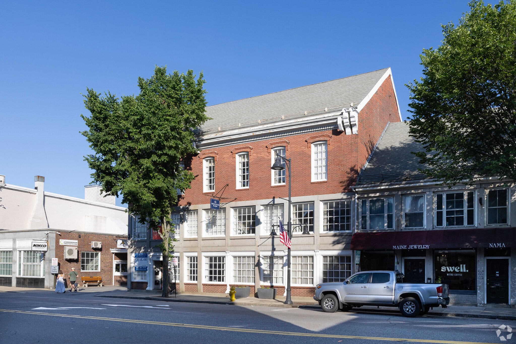 190 Main St, Saco, ME à vendre Photo principale– Image 1 sur 4