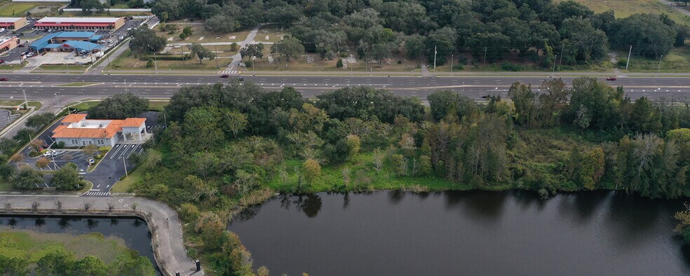10203 US Highway 301 S, Riverview, FL à vendre - Photo de l’immeuble – Image 3 sur 10