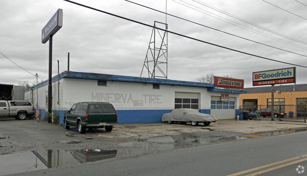 57 Flint Rd, Toms River, NJ à louer - Photo de l’immeuble – Image 2 sur 2