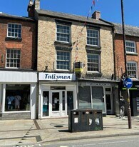 13 Broad Street, Welshpool POW - Immobilier d'entreprise