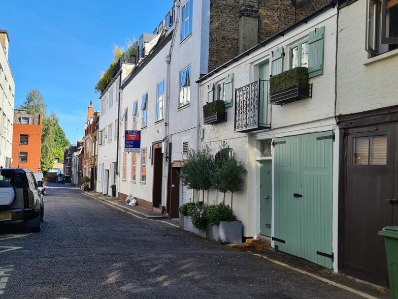 33 Johns Mews, Londres à louer - Photo de l’immeuble – Image 2 sur 3