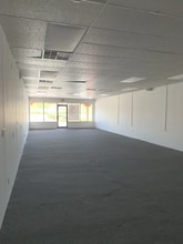 203-281 Crockett Blvd, Merritt Island, FL à louer Photo intérieure– Image 1 sur 3