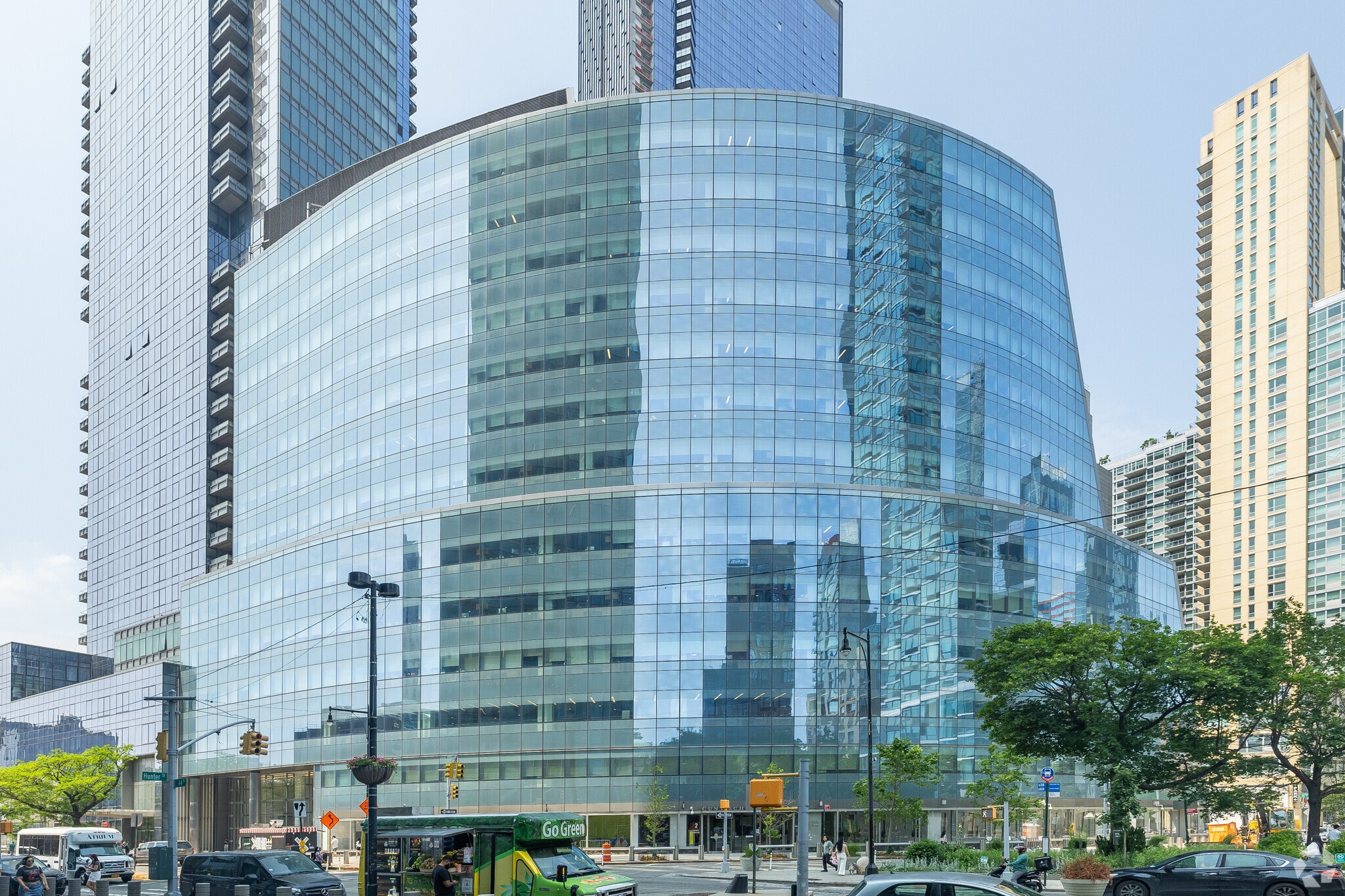 2 Court Sq, Long Island City, NY à vendre Photo principale– Image 1 sur 6