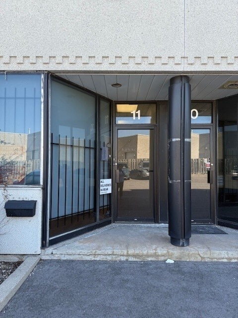 50 W Wilmot St, Richmond Hill, ON à louer Photo de l’immeuble– Image 1 sur 4