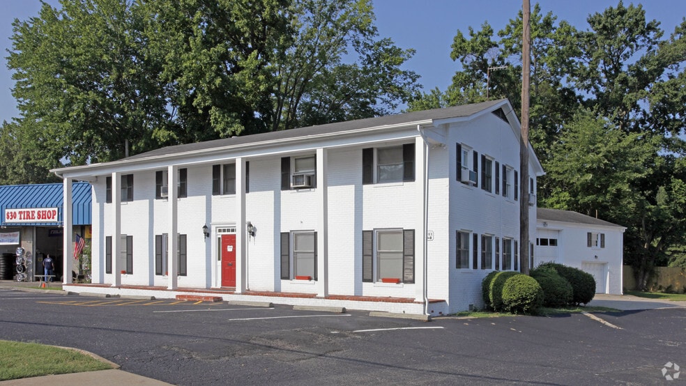 13441 Warwick Blvd, Newport News, VA à louer - Photo principale – Image 1 sur 14