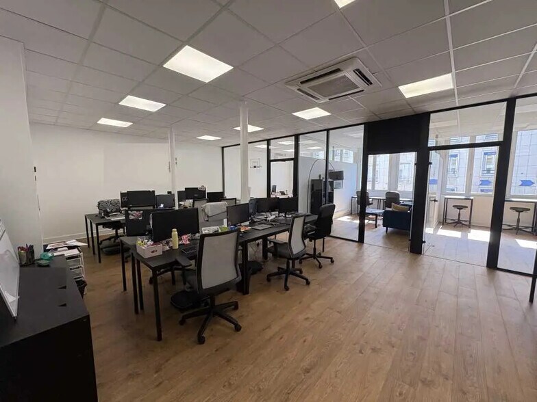 Bureau dans Orléans à louer - Photo de l’immeuble – Image 2 sur 8