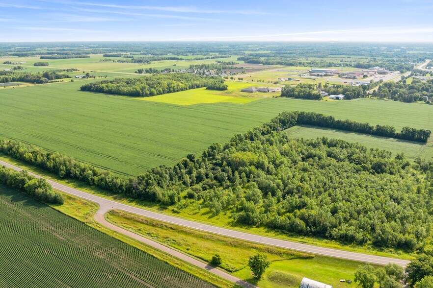 709 Norman Ave N, Foley, MN à vendre - Photo de l’immeuble – Image 3 sur 10