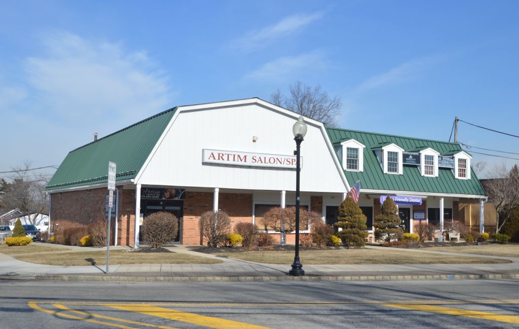 470 Ridgedale Ave, East Hanover, NJ à louer Photo de l’immeuble– Image 1 sur 11