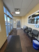 17 McKean Ave, Charleroi, PA à louer Photo intérieure– Image 1 sur 5
