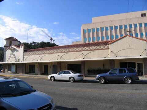1528-1544 Broadway, Fort Myers, FL à louer - Photo de l’immeuble – Image 2 sur 10