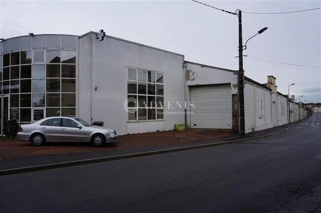 Plus de détails pour Industriel/Logistique à vendre