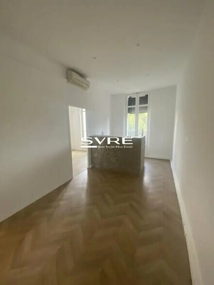 Bureau dans Marseille à louer - Photo de l’immeuble – Image 2 sur 9